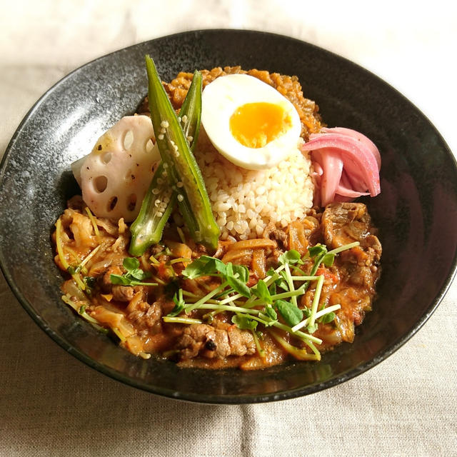 ＊牛肉と豆苗の麻辣カレー＊