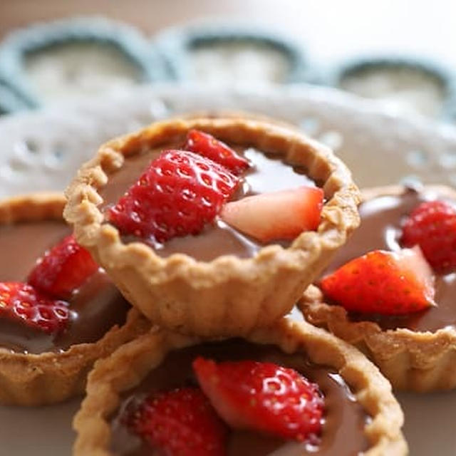 簡単で大満足だった至福の味♡イチゴチョコタルト【今からでも間に合うバレンタインレシピ】