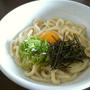 「釜玉うどん」の人気検索でトップ10入り★【レシピ動画】冷凍うどんde釜玉うどん♪