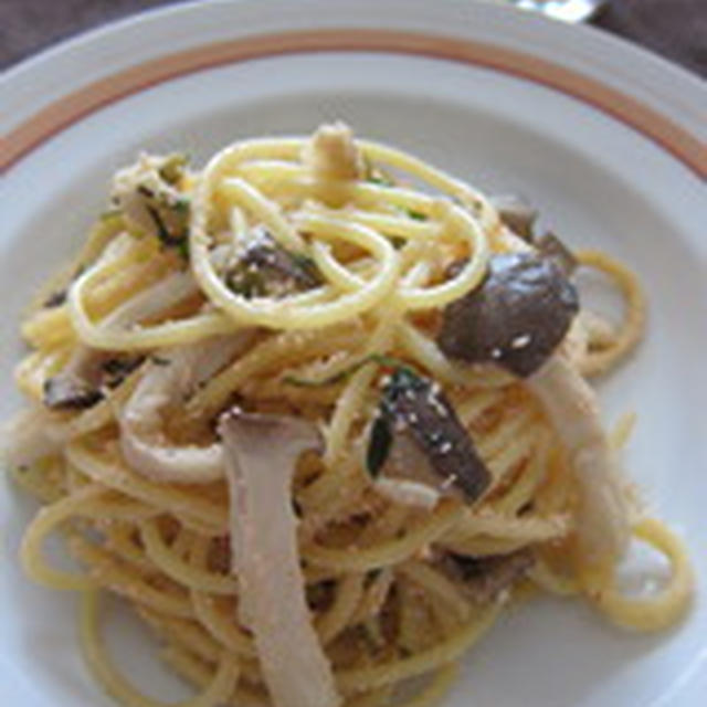 「エリンギ茸と明太子のパスタ」