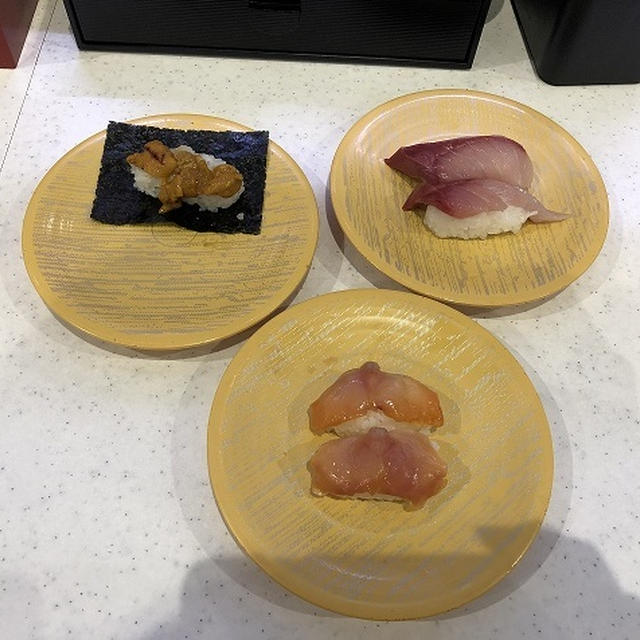 かっぱ寿司 VS スーパーの寿司
