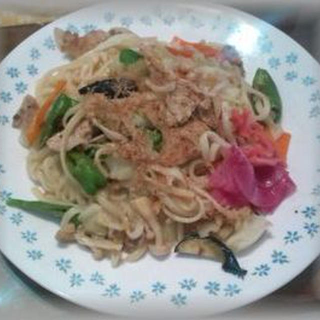 久々の「焼きうどん　」
