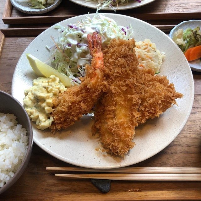 下北沢で定食を / yuzuki ゆずき