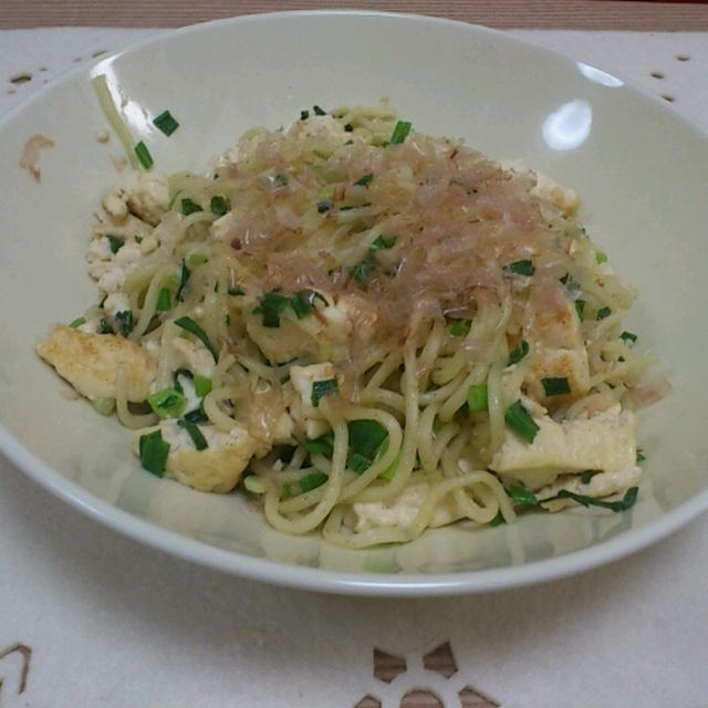 炒り豆腐のおかか塩焼きそば