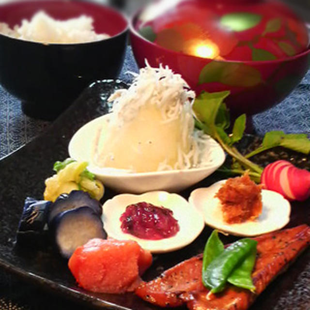 「鰹の腹皮焼き」