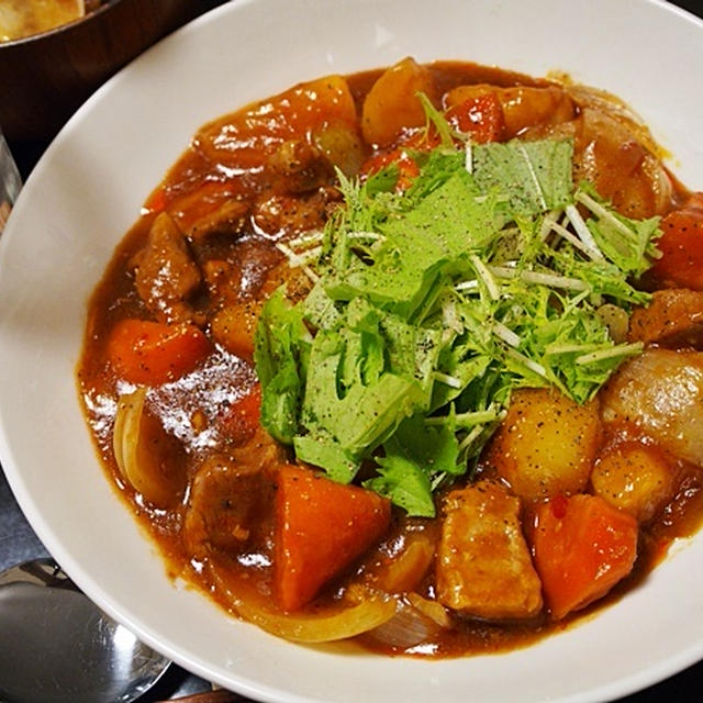 【マーボー味の肉じゃが】カレー的な味で死ねる。