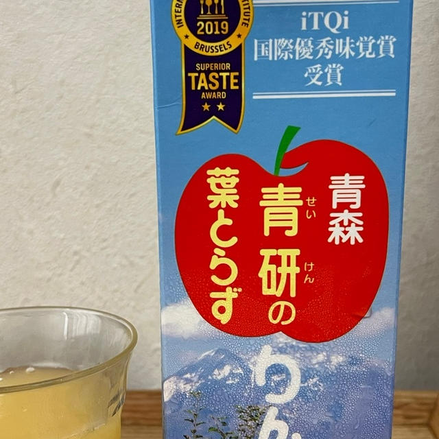 無加糖・無加水の青森りんごジュース　12本送料無料4635円　りんごノンアルスパークリングも半額