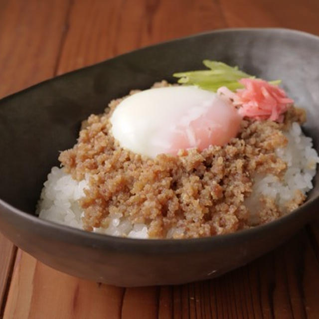 豚のみそそぼろ丼