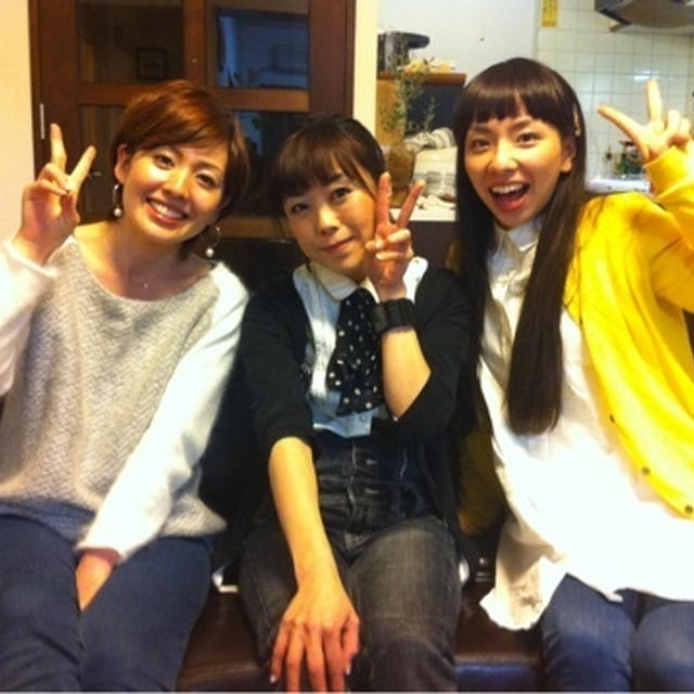 ナマ秋本ゆかりさんにメロメロぉ（笑）アサデス。だよぉ〜　放送は１２／１９ですっ