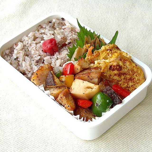 5/7(火)鶏照り彩り炒め弁当