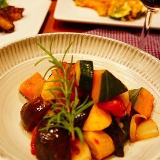 ラタトゥユと夏野菜の香草パン粉焼きと・・・