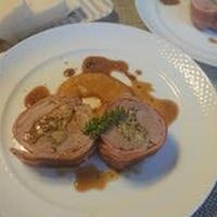 豚ヒレ肉ベーコンロールのハーブソテー