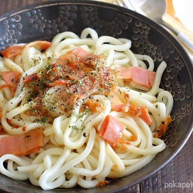 3分もかからない！スピード飯【ペペロン混ぜうどん】