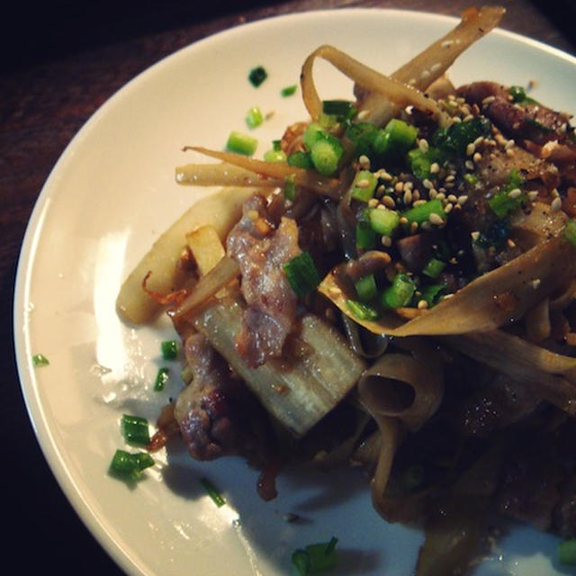 ごぼうと豚肉の中華炒め