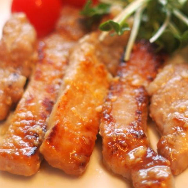 劇的ジューシーに！豚の塩麹しょうが焼き（「ウチゴハン」より）