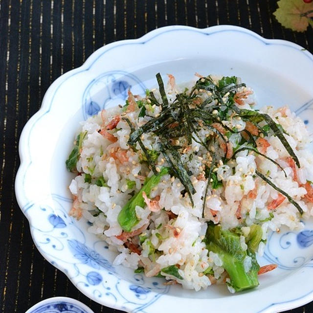春のお祝いのお膳に♪混ぜるだけで華やかなバター風味の春ごはん