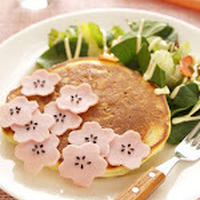 春野菜のデコホットケーキ（動画レシピ）