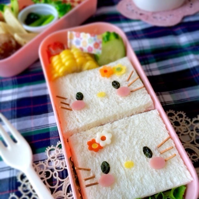 キティちゃんのサンドイッチ♡