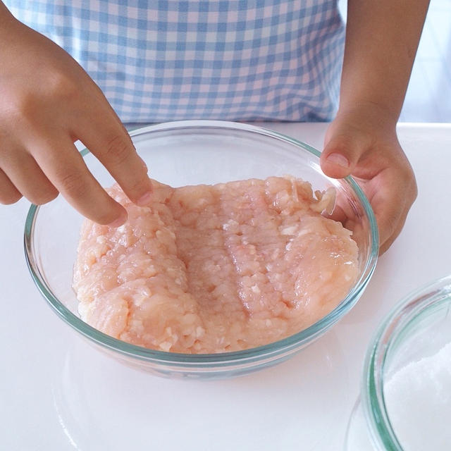 子どもと楽しく料理をする４つのポイント♪イライラなしのコツ
