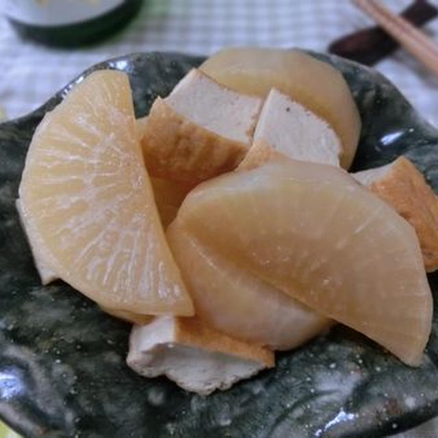 しみしみうまうま♪　大根と厚揚げの鶏ガラスープ煮