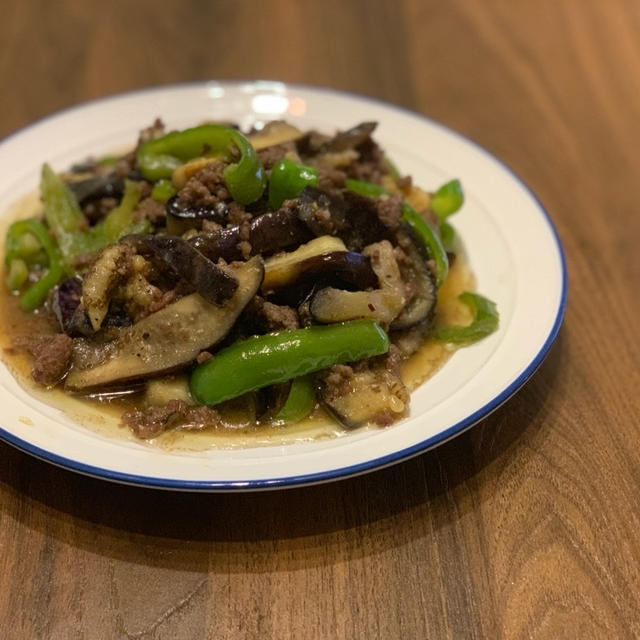 茄子とピーマンの肉味噌炒め