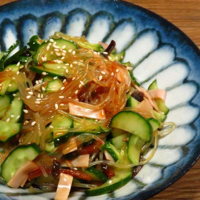 いつかの中華風春雨サラダ。