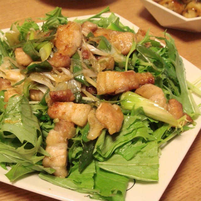 豚バラと水菜たっぷりの甘酢ソース和え