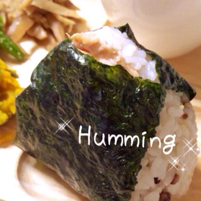 贅沢鮭おにぎり＆つくレポ(のんのんさんrecipe)
