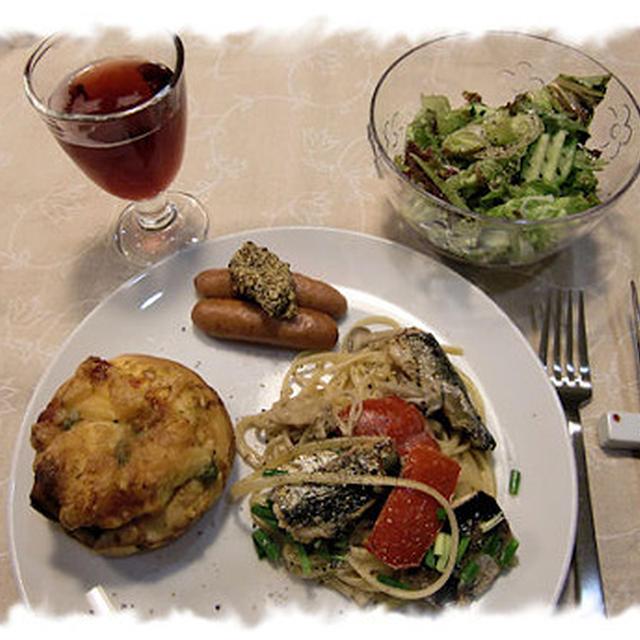 いわしのパスタ＆サラダ＆枝豆のロールパンの定食♪蒸し羊羹つき