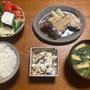 鶏もも肉と野菜の煮込み