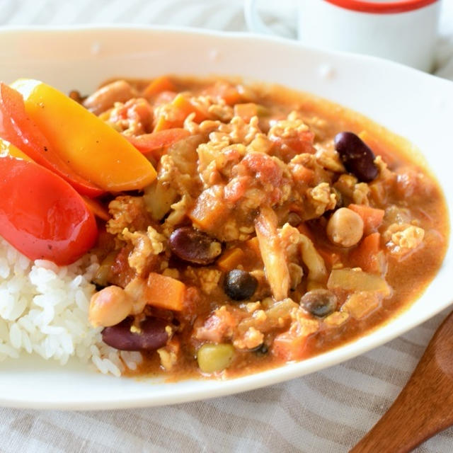 梅雨の養生カレー！ココナッツミルクキーマカレー