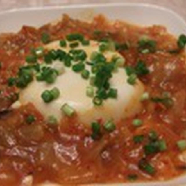 温かいキムチ豆腐