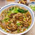 雨降りの休日に、なめこ蕎麦とか