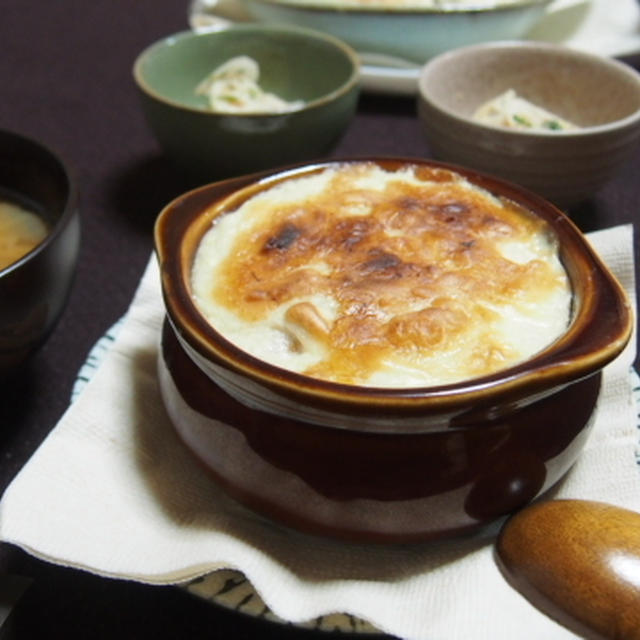 冷ご飯処理　タラと長芋のライスグラタン　　れんこんの梅しそ和え　　アップルパイ