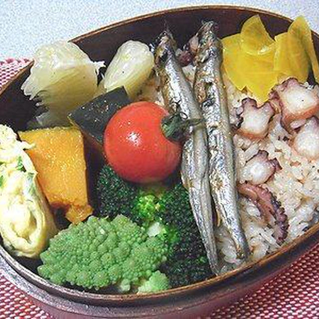 たこ飯弁当。たことブロッコリーのオイスターソース炒め