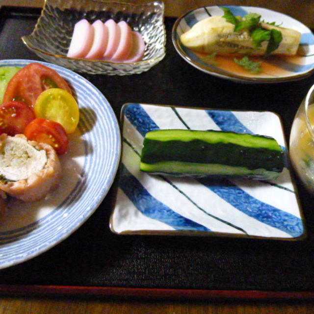 ささみとサーモンのシソ巻き蒸しと冷しづくしの献立　夕ご飯