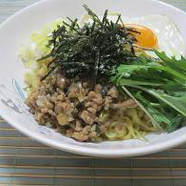 広東風醤油拉麺deスープなしラーメン