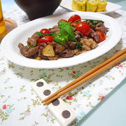 薄切り牛肉のトマトとバジルの炒めもの♪（献立・肉）