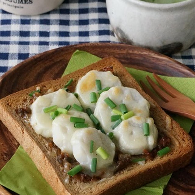 にんにくねぎ生姜味噌の里芋トースト