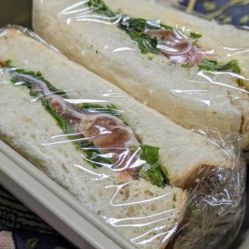 ワンパターンに悩むサンドイッチ～夫のお弁当