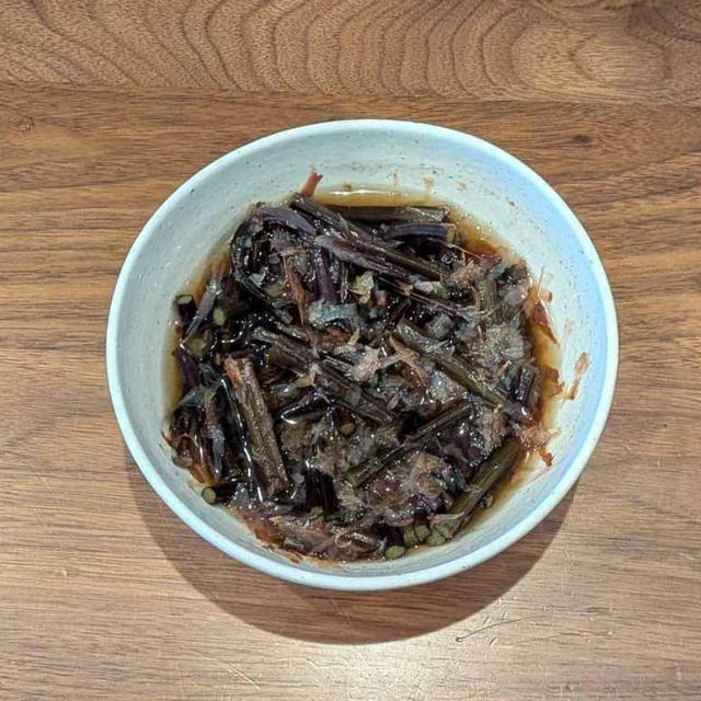 シンプルに作るのが一番美味しい！わらびのおひたし！