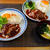 写真を撮らないで・・・レンジｄｅハンバーグのサイドは葉っぱだけ♪・・♪