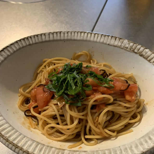 久々に作ったトマトと塩昆布のスパゲティ♪