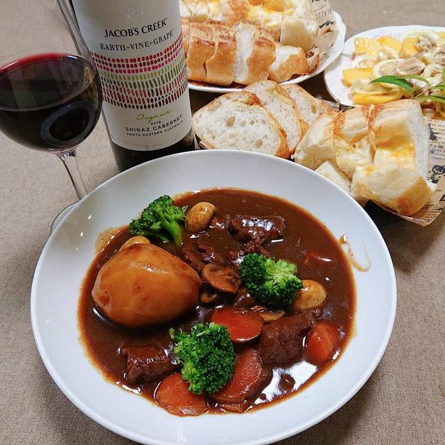 オーガニックワインで楽しむOUR TABLEフォトコンテスト【ビーフシチュー】