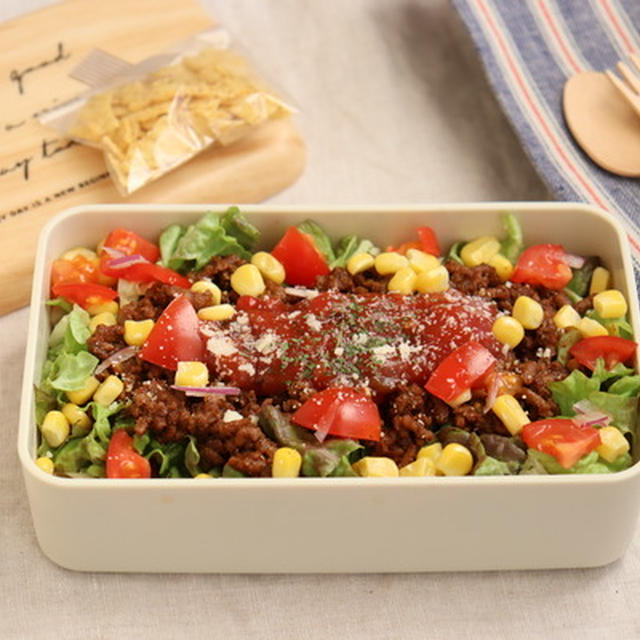 最近の中学生弁当（作り置きでタコライスやビビンバ、助六弁当など）