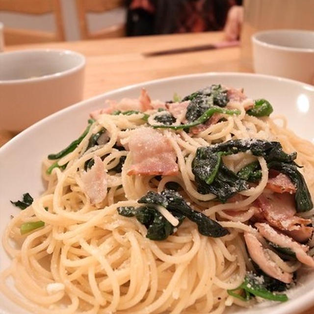 ベーコンとほうれん草のパスタ｜これからもみんな一緒にいただきます