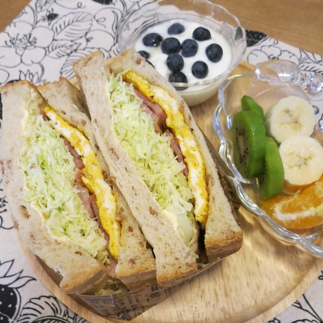 久々『沼サン』　と　彩り野菜カレーの晩ご飯♪