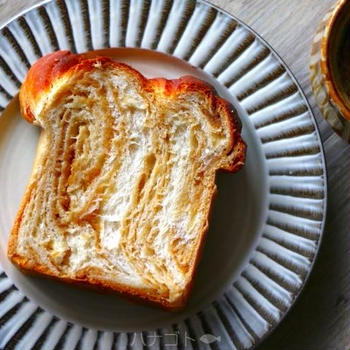 パウンド型で作るメープル食パン