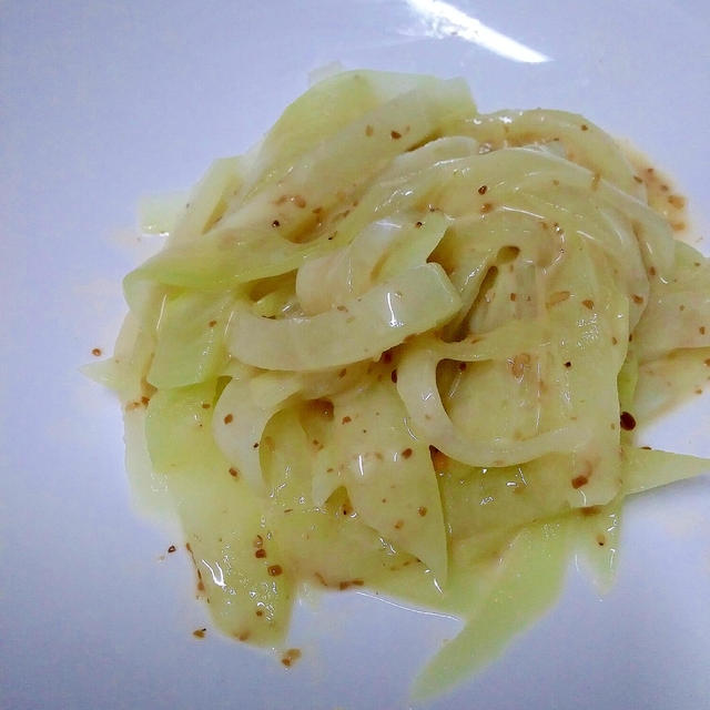 レンチンでハヤトウリのごまドレ和え