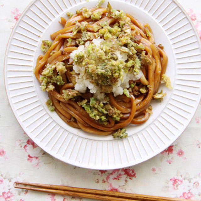 フライドふきのとう乗せ☆甘辛うどん